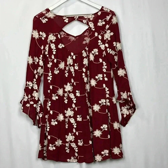 Altard State Womens Tunic/Top Cranberry/Cream XS Embroidered Floral Design Boho - Picture 9 of 13
